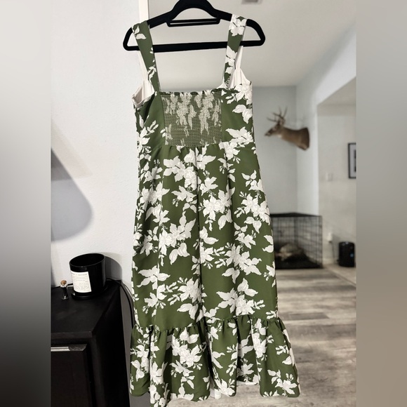 Sachin + Babi Laura Midi Dress in Dark Green - Picture 4 of 9